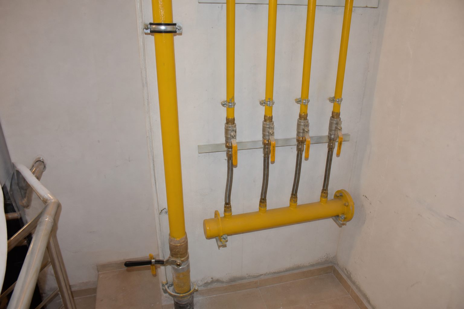Ana Kolon Bina Tesisatı | Manavgat doğalgaz